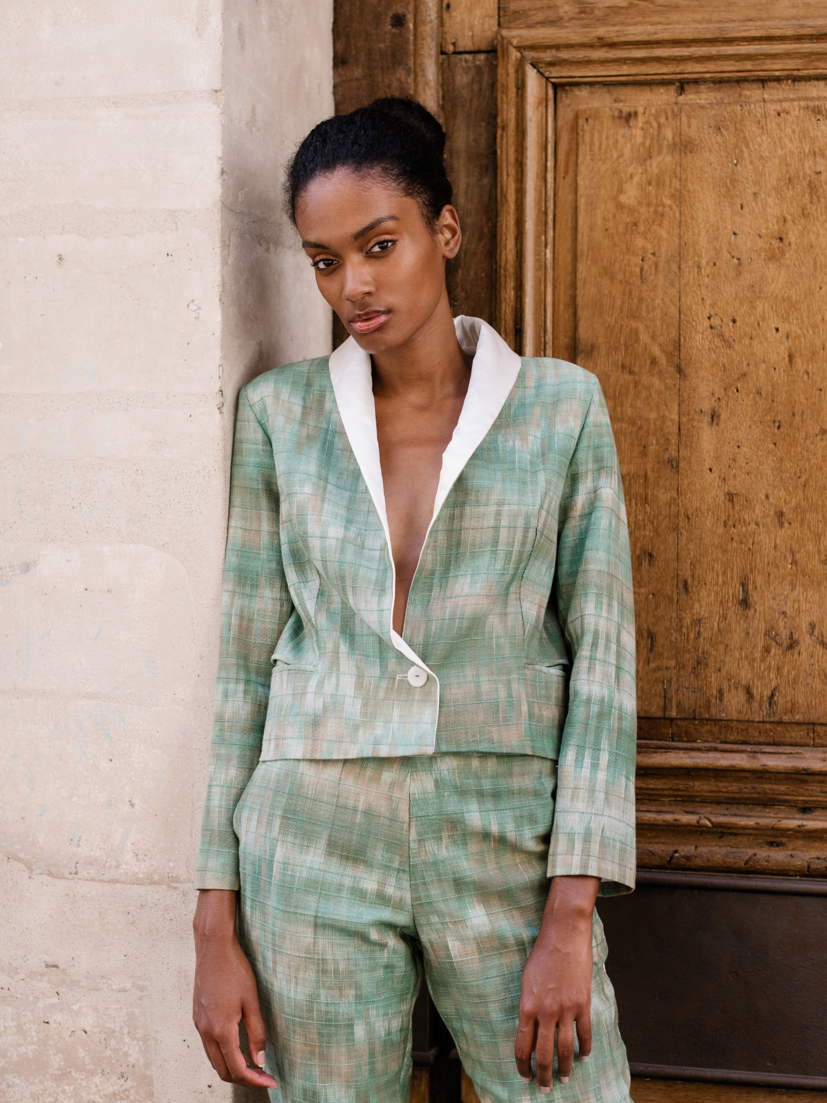 Chetu, smoking suit in natural weaved cotton